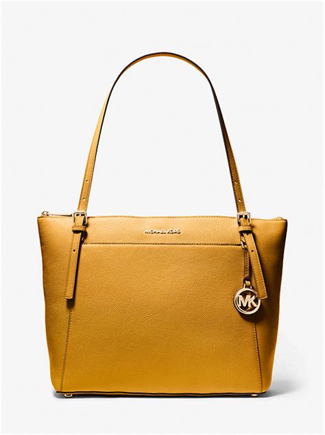 michael kors collection voyage|Voyager Large Pebbled Leather Top.